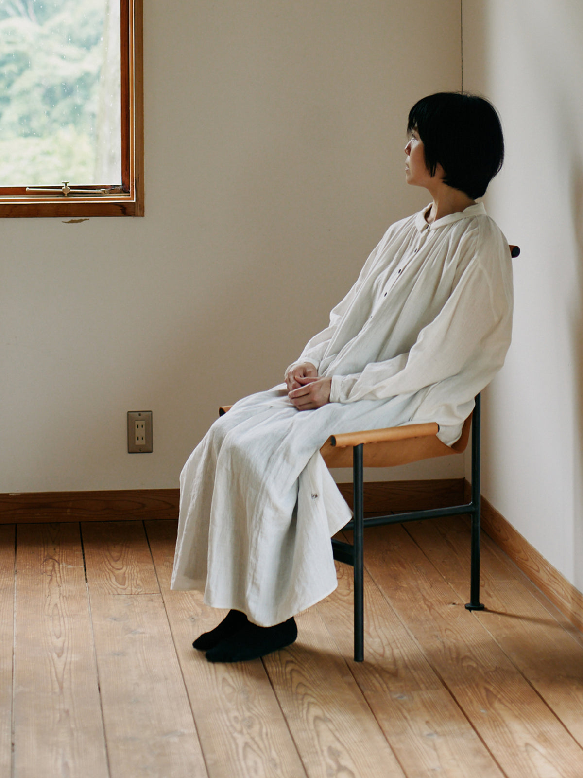 Organic handloomアイアンレザーチェア